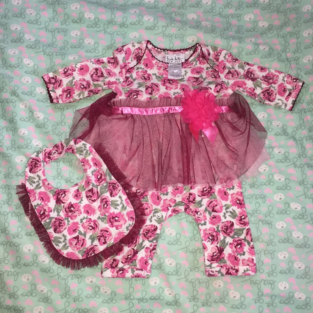Nicole Miller NY 0-3 MOS Baby Floral Set
